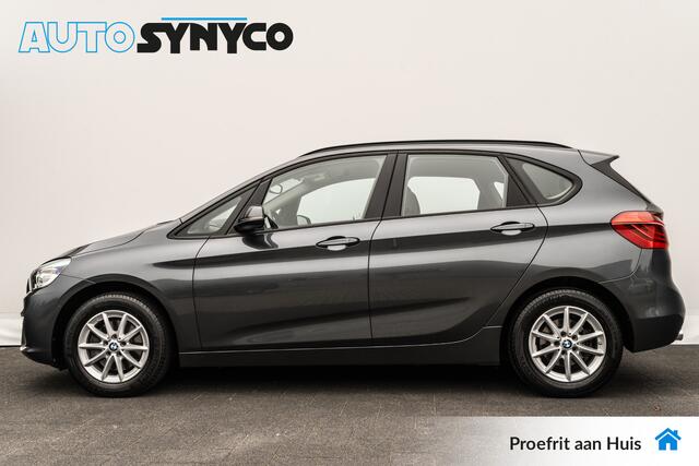 BMW 2-SERIE Active Tourer 218i Business | Automaat | Xenon | Trekhaak | PDC | Stoelverwarming | Climate control