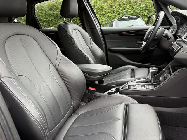 BMW 2-SERIE Active Tourer 225xe iPerformance Executive, Vol opties!