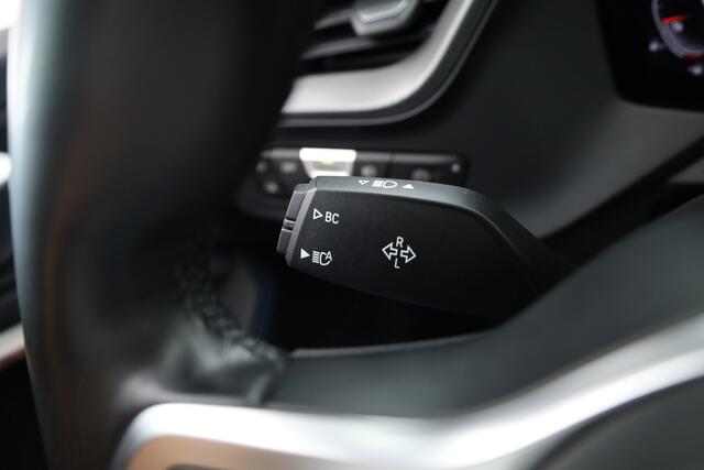 BMW 2-SERIE Gran Coupé 218i M Sport | Navi | LED | Apple CarPlay | 19'' | Cruise | Clima | PDC