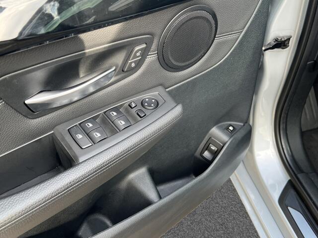 BMW 2-SERIE Active Tourer 225xe High Executive | HUD | PANO | Sport Stoel