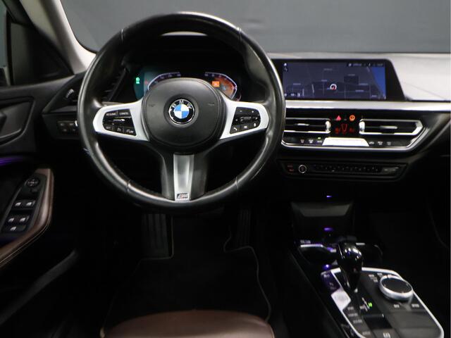 BMW 2-SERIE Gran Coupé 218i M Sport [SCHUIFDAK, APPLE CARPLAY, ANDROID AUTO, VOL LEDER, VIRTUAL COCKPIT, CAMERA, NIEUWSTAAT]