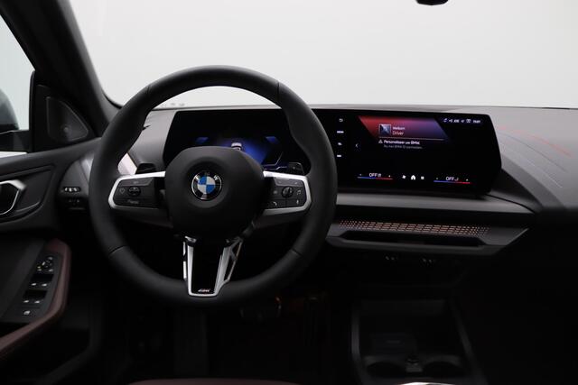 BMW 2-SERIE Gran Coupé 220 M Sportpakket | Premium Pack | Stuurwielrand Verwarmd | Comfort Access | Achteruitrijcamera | Panoramadak | Driving Assistant Plus | Harman Kardon | 19''