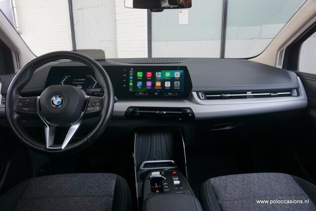 BMW 2-SERIE Active Tourer 218i Steptronic | Curved screen | Head Up | LED | Carplay