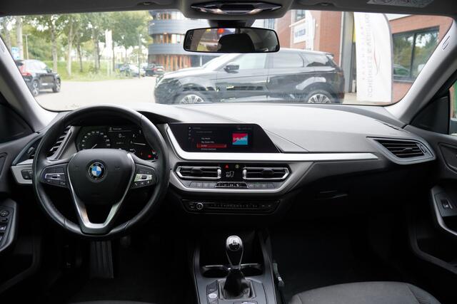 BMW 2-SERIE Gran Coupé 218i / BTW / Org NL / Dealer Ond /