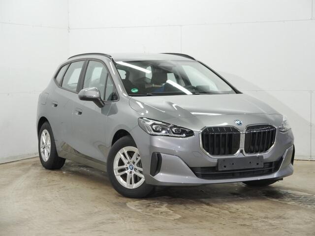 BMW 2-SERIE Active Tourer 225e xDrive | Head-Up | Comfort Acces| Voorbereiding Driving Assistant Plus | Stoelverwarming | Parking assistant plus