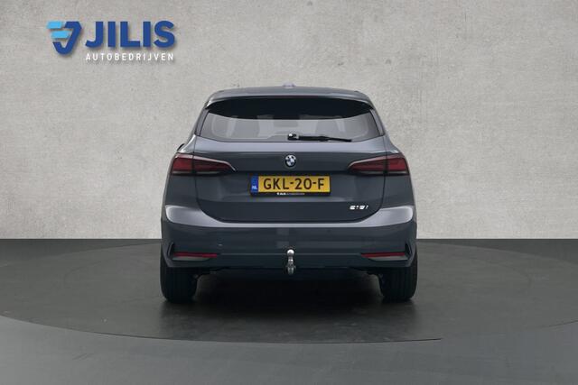 BMW 2-SERIE Active Tourer 218i | Trekhaak | Navigatie | Camera | Apple Carplay | LED koplampen