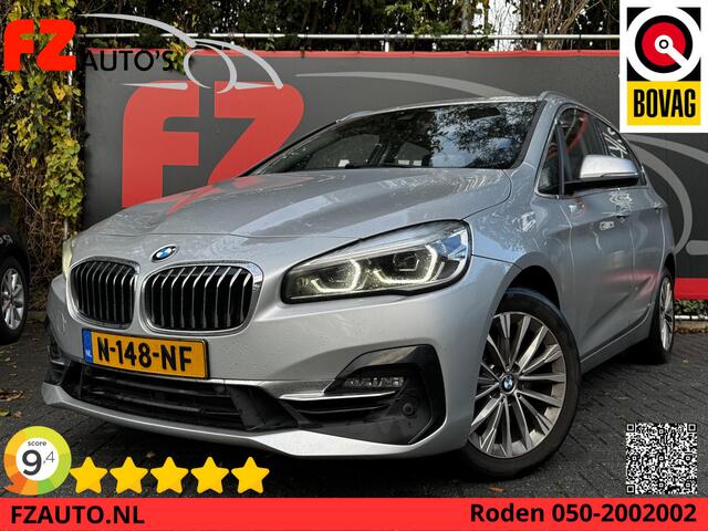 BMW 2-SERIE Active Tourer 220i High Executive - Lederen bekleding - Head-up display - Navigatie - Stoelverwarming - Trekhaak