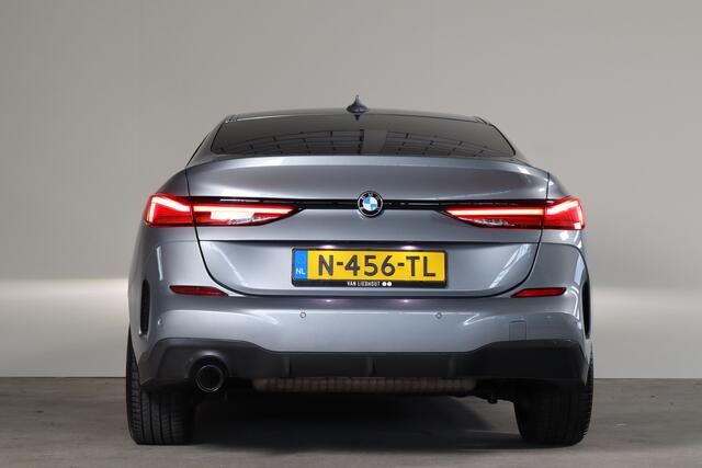 BMW 2-SERIE Gran Coupé 218i Business Edition M-Sport NL-Auto!! 19'' LM I Nav I Apple Car-Play