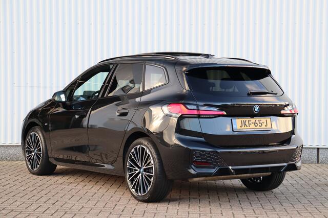 BMW 2-SERIE Active Tourer 225e xDrive M-Sport | HUD | Leder | Panoramadak | 360 Camera | Harman Kardon | Keyless