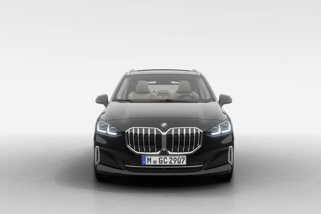 BMW 2-SERIE Active Tourer 220i | Luxury Line | Premium Pack | Travel Pack