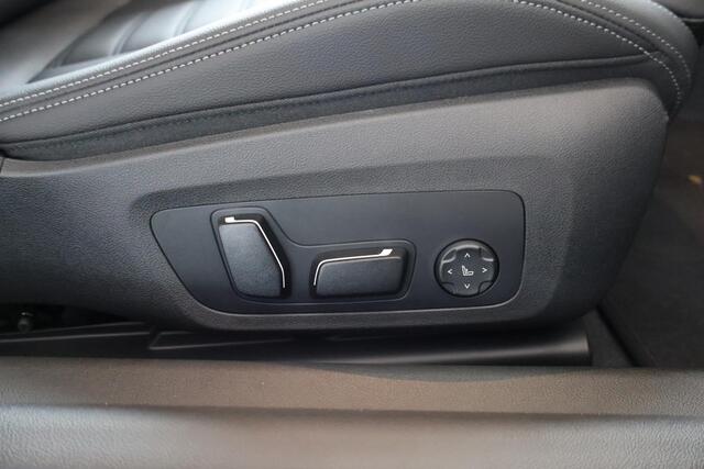 BMW 2-SERIE Coupé 218i | M Sportpakket | Innovation Pack | Comfort Pack