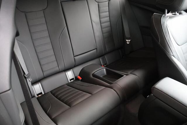 BMW 2-SERIE Coupé 218i | M Sportpakket | Innovation Pack | Comfort Pack