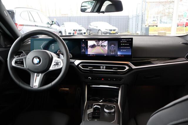 BMW 2-SERIE Coupé 218i | M Sportpakket | Innovation Pack | Comfort Pack