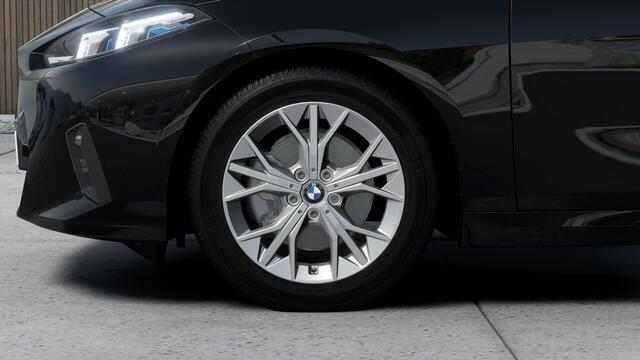 BMW 2-SERIE Gran Coupé 220 M Sport Automaat / Trekhaak / Sportstoelen / Adaptieve LED / Achteruitrijcamera / Comfort Access / Parking Assistant / Stoelverwarming