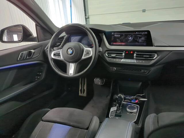 BMW 2-SERIE Gran Coupé 218i Aut. M-Sport | Sportstoelen | Navi | Live Cockpit |