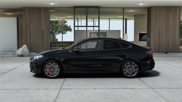 BMW 2-SERIE Gran Coupé 220 M Sport Automaat / Sportstoelen / Adaptieve LED / Achteruitrijcamera / M Adaptief onderstel / Parking Assistant / Stoelverwarming / Comfort Access