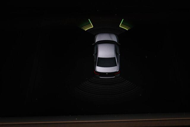 BMW 2-SERIE Coupé 220i M-Sport High Executive | AUDIO MEDIA- PACK | DAB | SCHUIFDAK | 18"