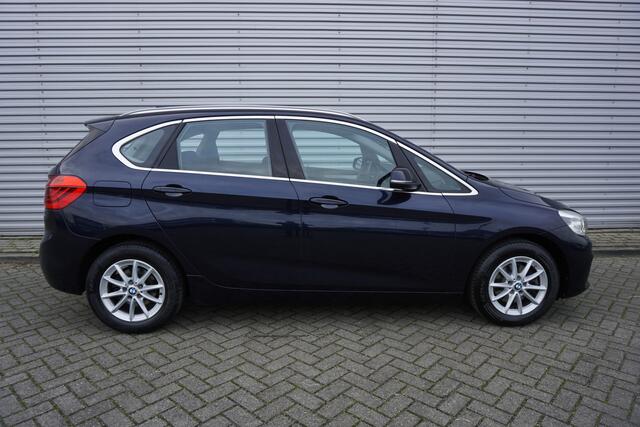BMW 2-SERIE Active Tourer 218i Centennial Executive Climate / Navi / Cruise / Led / Lm velgen
