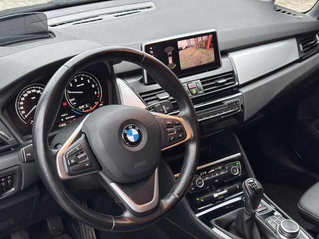 BMW 2-SERIE GRAN TOURER 216i 7p. Executive Edition / Head Up Display / NL Auto / Camera /
