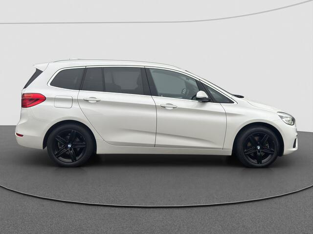 BMW 2-SERIE GRAN TOURER 218d Centennial Executive | Panoramadak | Winterpack | PDC