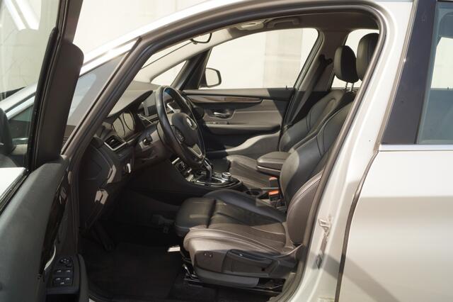 BMW 2-SERIE GRAN TOURER 218i Automaat High Executive Edition 5persoons -LEER-
