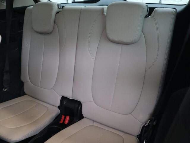 BMW 2-SERIE GRAN TOURER 218i High Executive Edition | 7-persoons | Automaat | Camera | Sfeerverlichting | Carplay | Cruise Control | Stoelverwarming | LED | Leder | Climate controle