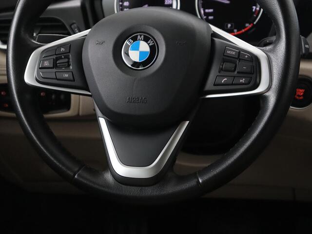 BMW 2-SERIE GRAN TOURER 218i High Executive Edition | 7-persoons | Automaat | Camera | Sfeerverlichting | Carplay | Cruise Control | Stoelverwarming | LED | Leder | Climate controle