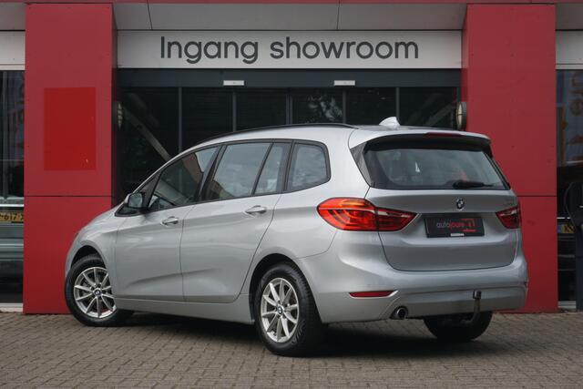 BMW 2-SERIE GRAN TOURER 216d Centennial High Executive | Leder | Cruise Control | Navigatie | PDC | Trekhaak |