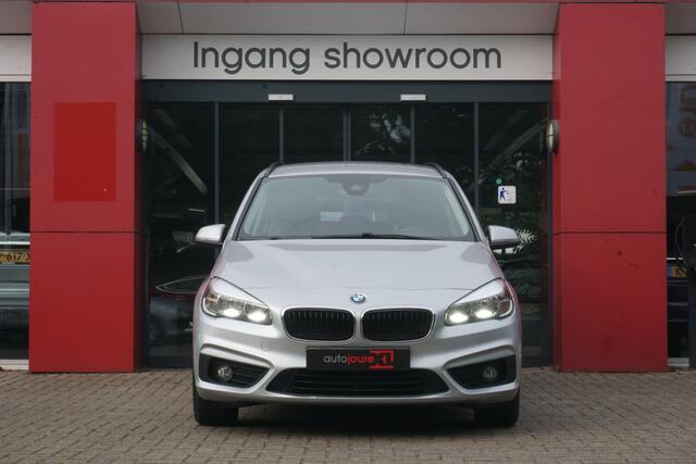 BMW 2-SERIE GRAN TOURER 216d Centennial High Executive | Leder | Cruise Control | Navigatie | PDC | Trekhaak |