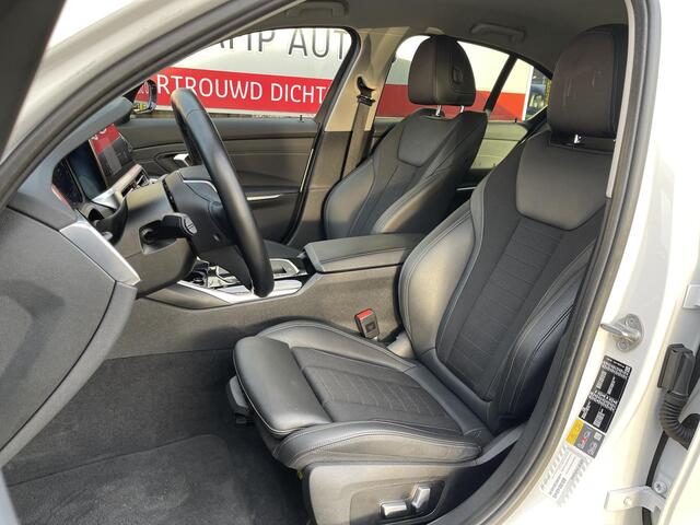 BMW 3-SERIE 330e Sport Line 17"/Adaptieve cruise/Stuur + stoelverwarming/PDC v+a/Sportstoelen + memory + elektrisch/HiFi/Apple Carplay & Android Auto