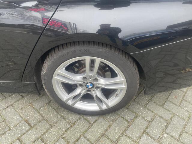 BMW 3-SERIE Touring 318i M Sport Corporate Lease