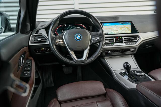 BMW 3-SERIE 320e Business Edition Plus Keyless Leder Stoelverw. DAB+ PDC LED 17"LM