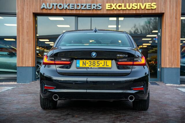 BMW 3-SERIE 320e Business Edition Plus Keyless Leder Stoelverw. DAB+ PDC LED 17"LM