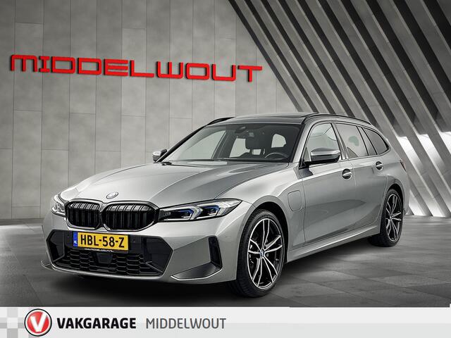 BMW 3-SERIE Touring 330e xDrive/M-Pakk/Pan.Dak/Innov.Pakk/El.Stoelen/LED/BTW/Harm.Kardon