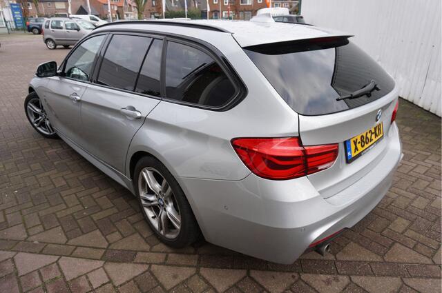 BMW 3-SERIE Touring 318I M Sport Edition Automaat
