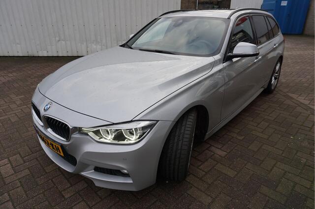 BMW 3-SERIE Touring 318I M Sport Edition Automaat
