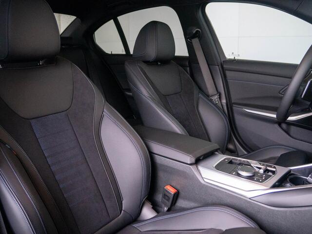 BMW 3-SERIE 320i Sedan M Sportpakket / Adaptive LED / Stoelverwarming / Glazen panoramadak