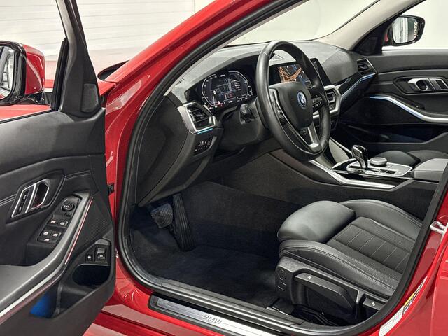 BMW 3-SERIE Touring 330e