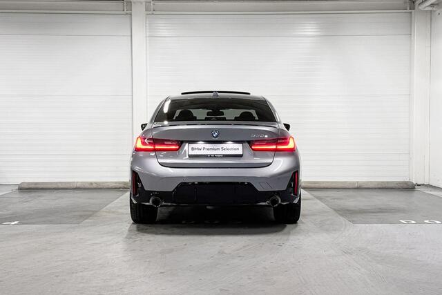 BMW 3-SERIE Sedan 320e | M-Sport Pro | Travel Pack | Entertainment Pack | Hifi System | Schuif-/kantekdak