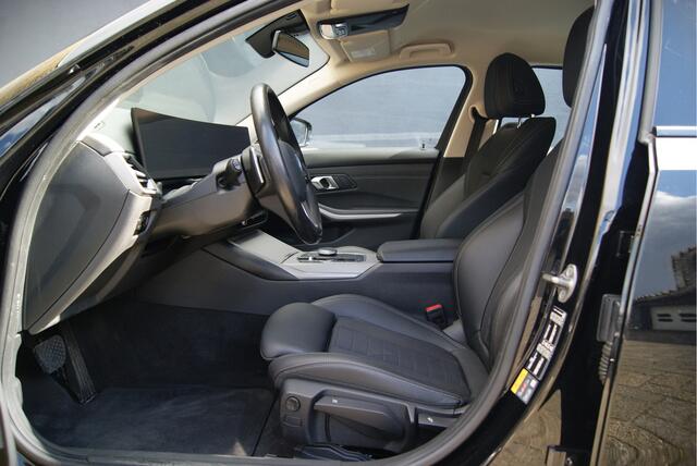 BMW 3-SERIE Touring 330e 292PK Facelift Shadowline Widescreen/wegkl.trhk/Carplay/Sportstoelen Aut8