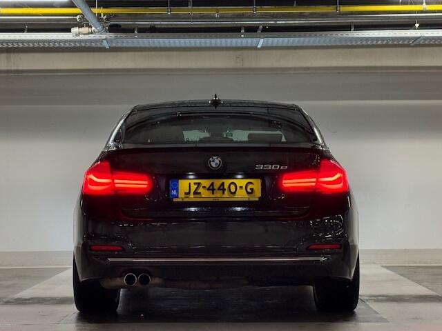 BMW 3-SERIE 330e - M Sport - dealer onderhouden - automaat - nap! - airco -