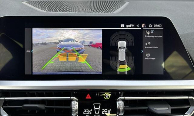 BMW 3-SERIE 330e M Sport | Trekhaak | Achteruitrijcamera | Adaptieve Cruise