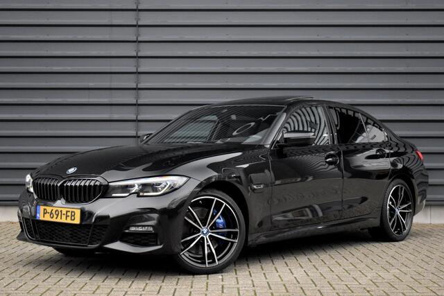 BMW 3-SERIE High Executive M Sport Shadow | Schuif/Kanteldak | Laser Light | Head-Up | CarPlay | 19'' Velgen | Donker Getint Glas |