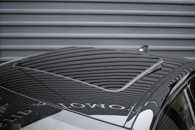 BMW 3-SERIE High Executive M Sport Shadow | Schuif/Kanteldak | Laser Light | Head-Up | CarPlay | 19'' Velgen | Donker Getint Glas |