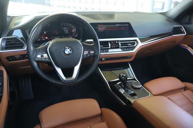 BMW 3-SERIE 318i High Exe Individual | Geen import | Trekhaak | Schuifdak |