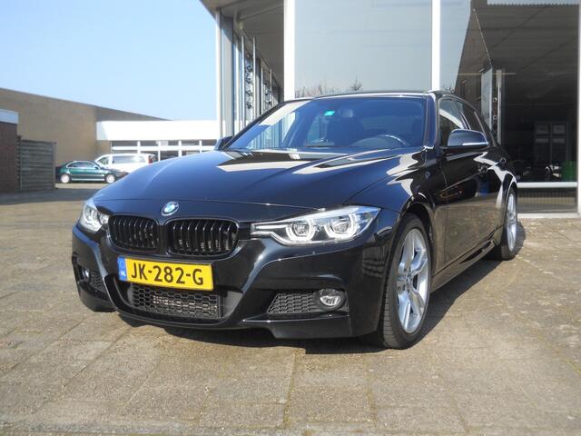 BMW 3-SERIE 318i M-Sport Shadow 136 PK