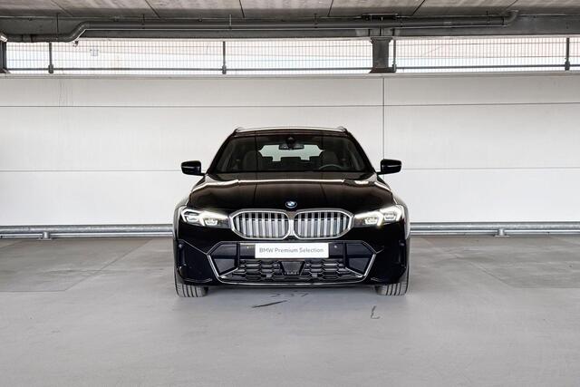 BMW 3-SERIE Touring 330i xDrive