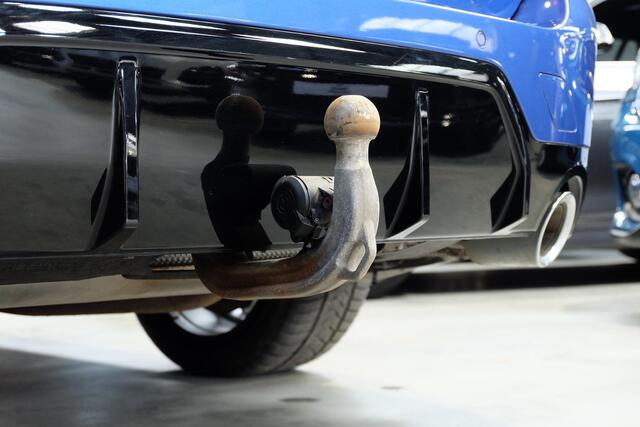 BMW 3-SERIE Touring 330e xDrive / M Sport / Panodak / HuD / Trekhaak