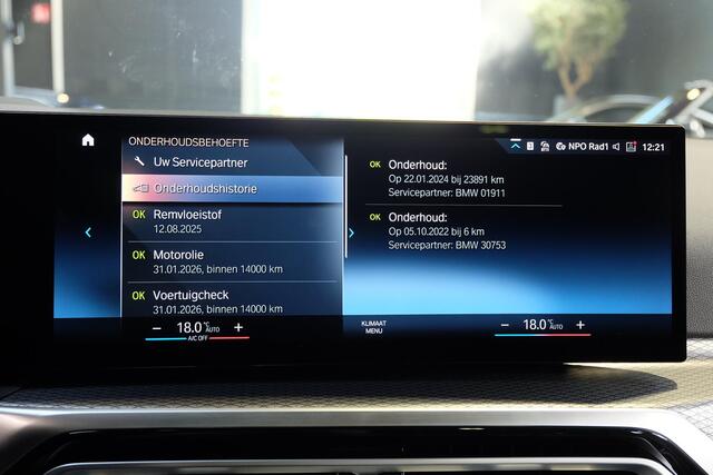 BMW 3-SERIE Touring 330e xDrive / M Sport / Panodak / HuD / Trekhaak