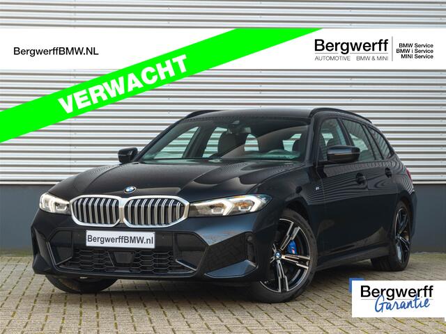 BMW 3-SERIE Touring 330i M-Sport - Trekhaak - ACC - Hifi - Camera - M Sport Remmen Blauw